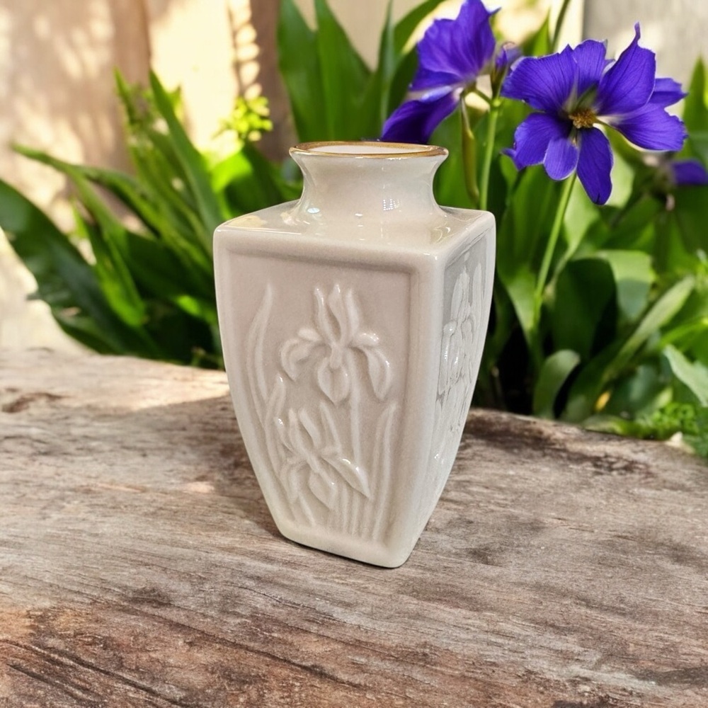 Vintage Lenox Mini Bud Vase with Irises and 24k Gold Trim
